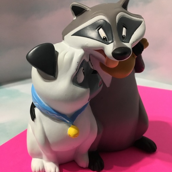 DISNEY POCAHONTAS VTG 90s Meeko & Percy Coin Bank - Picture 3 of 12